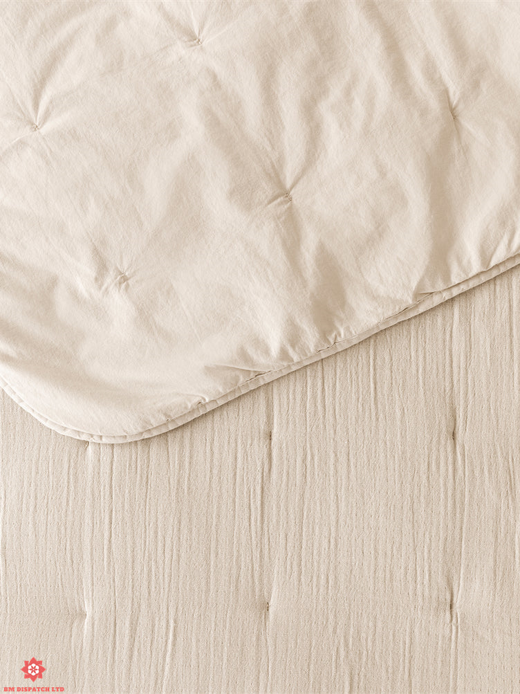 Ledyard Cotton Gauze Quilt and Pillowcase Set