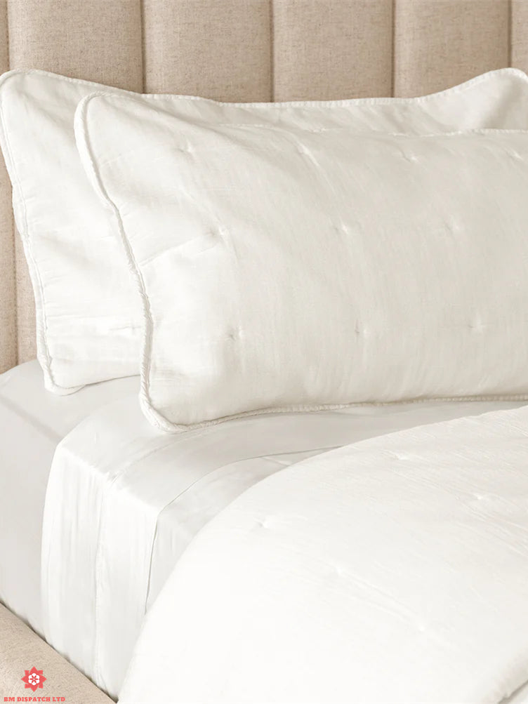 Ledyard Cotton Gauze Quilt and Pillowcase Set